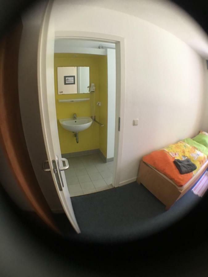 Zimmerfrei Wuppertal Kronenberg Buitenkant foto